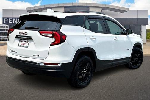 2022 GMC Terrain AT4