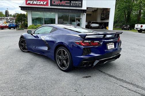 2025 Chevrolet Corvette Stingray w/2LT