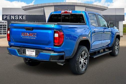 2023 GMC Canyon AT4