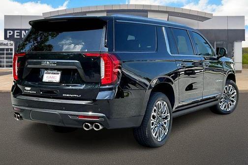2023 GMC Yukon XL Denali Ultimate