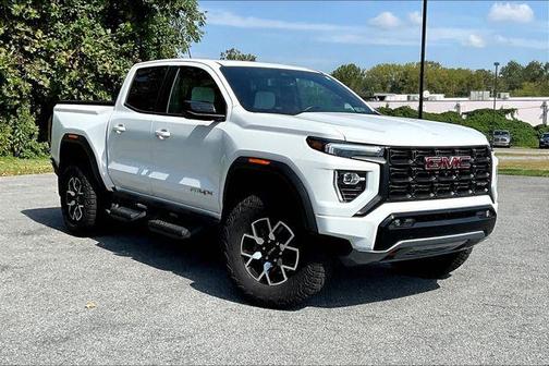2024 GMC Canyon AT4X