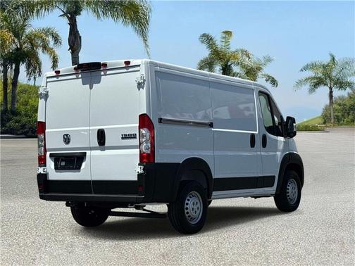 Bright White Clearcoat 2026 RAM ProMaster 1500 Low Roof