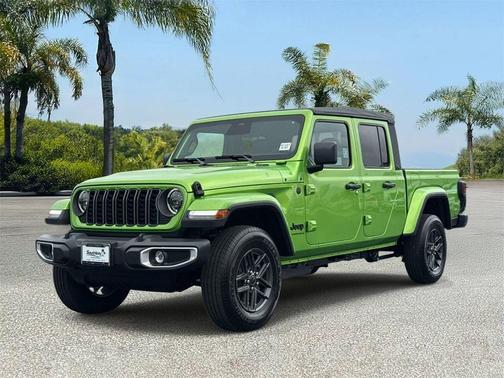 Mojito (DISC) 2026 Jeep Gladiator Sport S