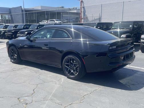 Diamond Black Crystal Pearlcoat 2026 Dodge Charger Scat Pack