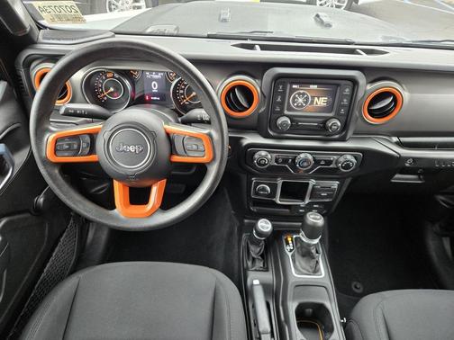 Black Clearcoat 2021 Jeep Wrangler Unlimited Sport