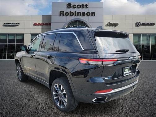 Diamond Black Crystal Pearlcoat 2023 Jeep Grand Cherokee 4xe Overland