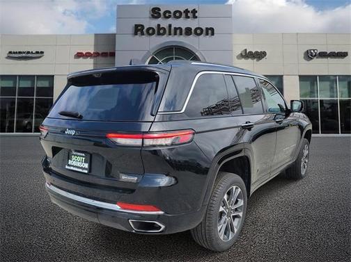 Diamond Black Crystal Pearlcoat 2023 Jeep Grand Cherokee 4xe Overland