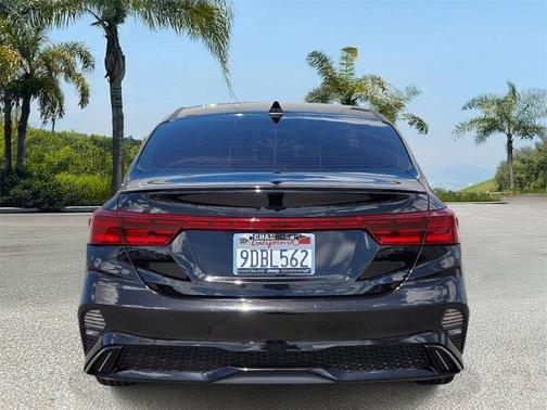 Aurora Black 2023 Kia Forte GT-Line