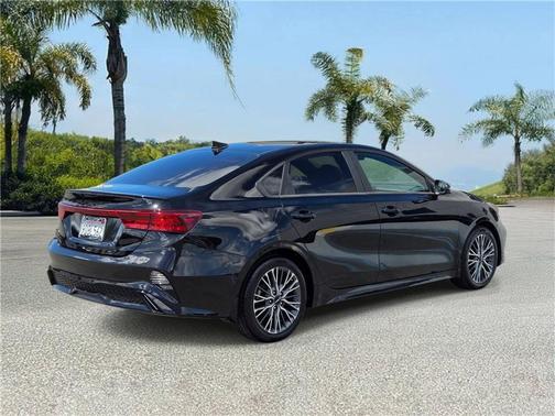 Aurora Black 2023 Kia Forte GT-Line