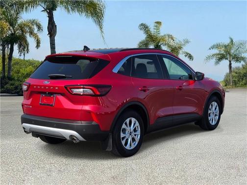 Rapid Red Metallic Tinted Clearcoat 2023 Ford Escape Active