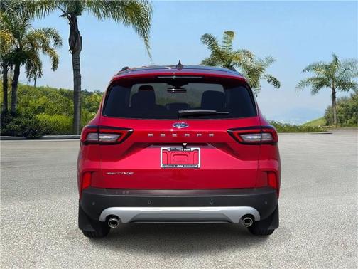 Rapid Red Metallic Tinted Clearcoat 2023 Ford Escape Active