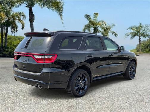 DB Black Clearcoat 2026 Dodge Durango GT RWD