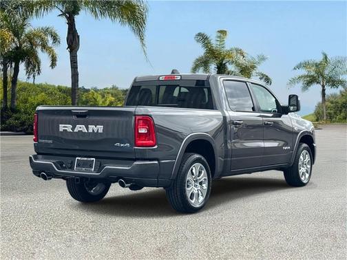Granite Crystal Metallic Clearcoat 2026 RAM 1500 Big Horn/Lone Star