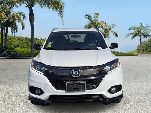 Platinum White Pearl 2022 Honda HR-V 2WD Sport