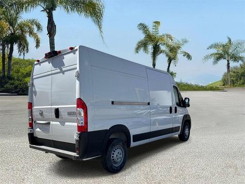Bright White Clearcoat 2025 RAM ProMaster 2500 Tradesman