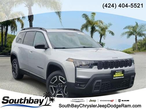 Silver Zynith Clearcoat 2026 Jeep Cherokee Laredo 4x4