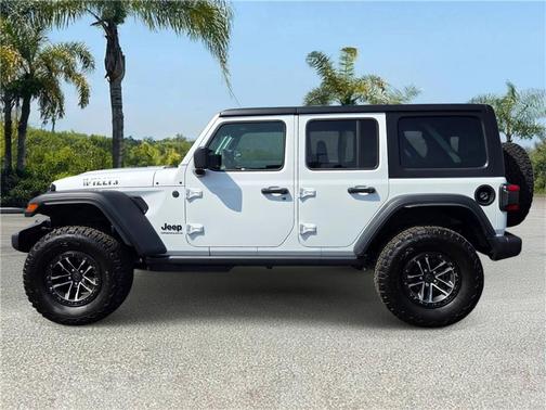 Bright White Clearcoat 2026 Jeep Wrangler Willys