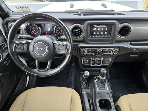 Bright White Clearcoat 2022 Jeep Gladiator Sport S