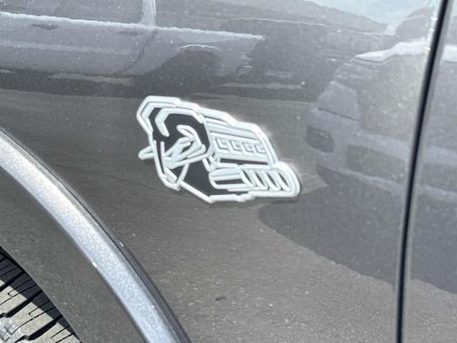 Granite Crystal Metallic Clearcoat 2026 RAM 1500 Big Horn/Lone Star
