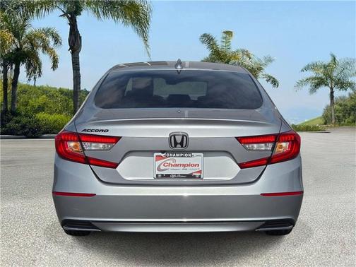 Lunar Silver Metallic 2019 Honda Accord LX