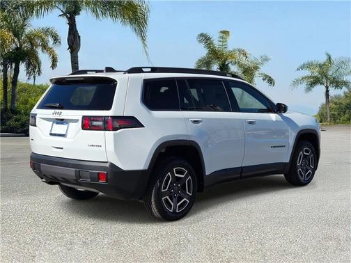 Bright White Clearcoat 2026 Jeep Cherokee Limited