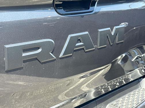 Granite Crystal Metallic Clearcoat 2026 RAM 1500 Laramie
