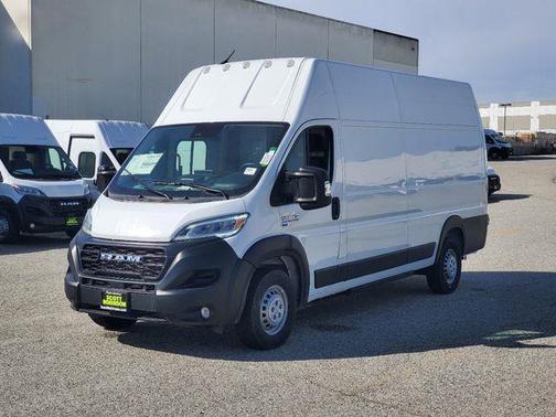 Bright White Clearcoat 2024 RAM ProMaster 3500 High Roof