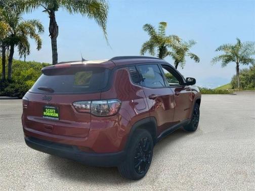 Red Hot Pearlcoat 2026 Jeep Compass Sport