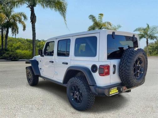 Bright White Clearcoat 2026 Jeep Wrangler Willys