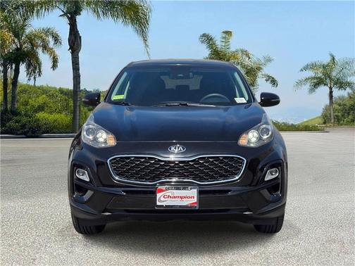 Black Cherry 2022 Kia Sportage LX
