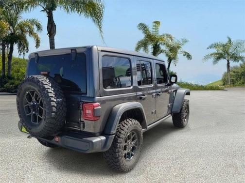 Granite Crystal Metallic Clearcoat 2026 Jeep Wrangler Willys
