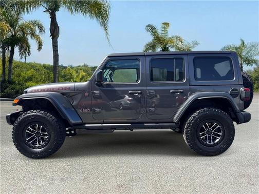 Granite Crystal Metallic Clearcoat 2026 Jeep Wrangler Rubicon