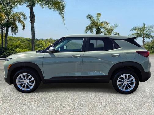 Cacti Green 2025 Chevrolet Trailblazer LS