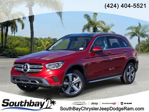 MANUFAKTUR Cardinal Red Metallic 2022 Mercedes-Benz GLC 300 Base
