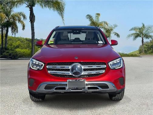 MANUFAKTUR Cardinal Red Metallic 2022 Mercedes-Benz GLC 300 Base