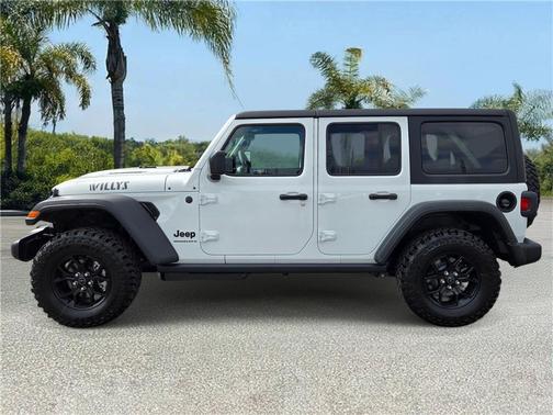 Bright White Clearcoat 2026 Jeep Wrangler Willys
