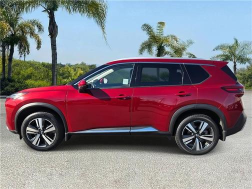 Scarlet Ember Tintcoat 2022 Nissan Rogue Platinum