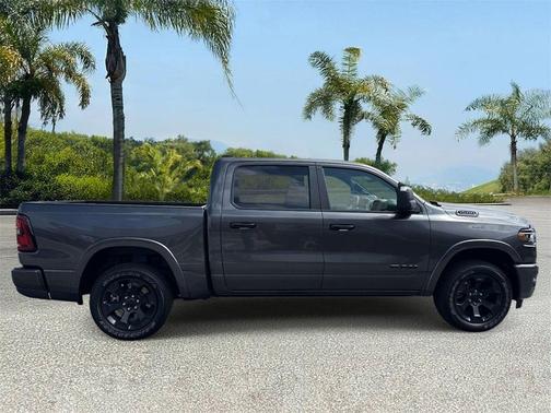 Granite Crystal Metallic Clearcoat 2026 RAM 1500 Big Horn/Lone Star