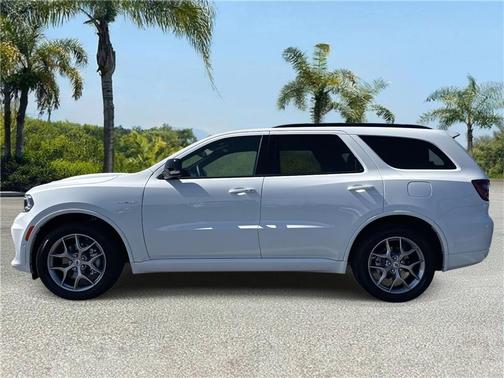 White Knuckle Clearcoat 2026 Dodge Durango GT Plus