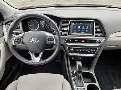 Scarlet Red 2018 Hyundai SONATA SEL