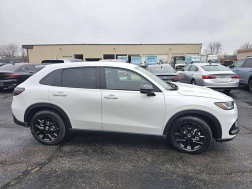 2024 Honda HR-V Sport AWD 4dr Crossover