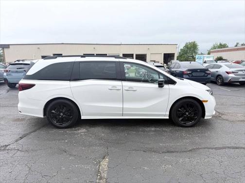 2023 Honda Odyssey Sport 4dr Mini Van