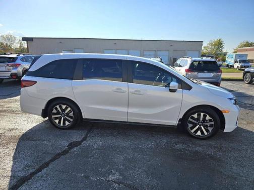 2025 Honda Odyssey EX L 4dr Mini Van