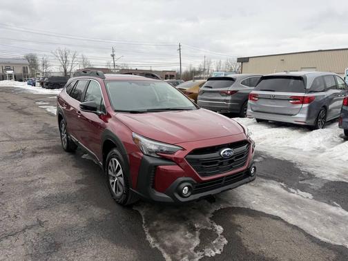 2025 Subaru Outback Premium