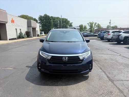 2023 Honda Odyssey Touring 4dr Mini Van