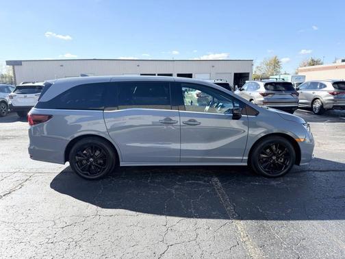 2024 Honda Odyssey Sport 4dr Mini Van