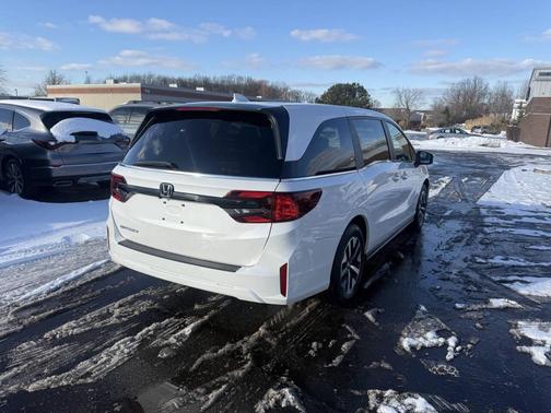 2025 Honda Odyssey EX L 4dr Mini Van