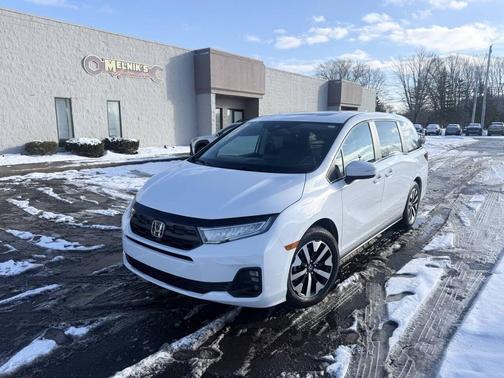 2025 Honda Odyssey EX L 4dr Mini Van