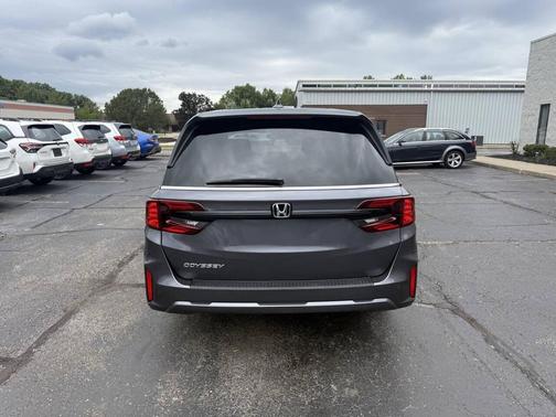 2025 Honda Odyssey EX L 4dr Mini Van