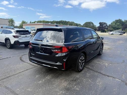 2025 Honda Odyssey EX L 4dr Mini Van